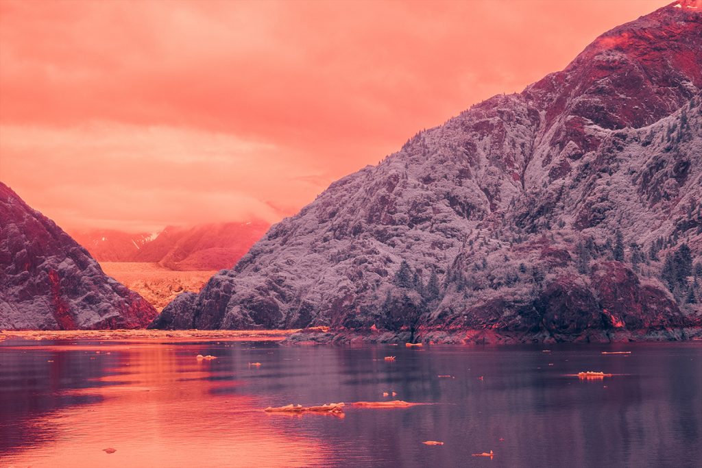 Les images des fjords d'Alaska en infra-rouge semblent venir d'un autre monde Les images des fjords d Alaska en infra rouge semblent venir d un autre monde 10 Les-images-des-fjords-d-Alaska-en-infra-rouge-semblent-venir-d-un-autre-monde-10