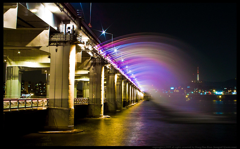 10 des plus belles fontaines du monde 10 des plus belles fontaines du monde 7 pont banpo seoul 2 10-des-plus-belles-fontaines-du-monde-7-pont-banpo-seoul-2