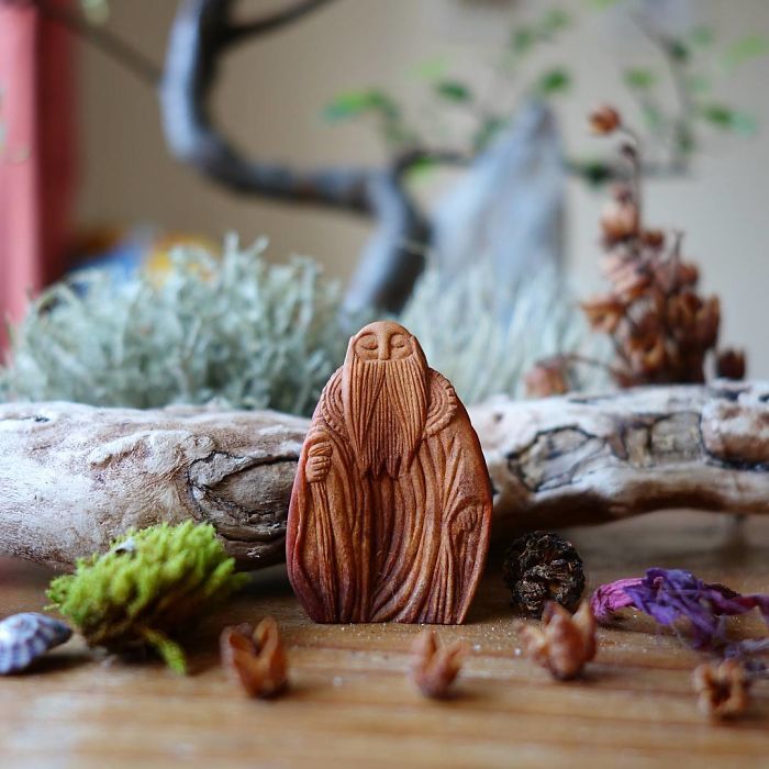 Les sculptures dans les noyaux d'avocats de Jan Campbell Les sculptures dans les noyaux d avocats de Jan Campbell 12 Les sculptures dans les noyaux d'avocats de Jan Campbell 12