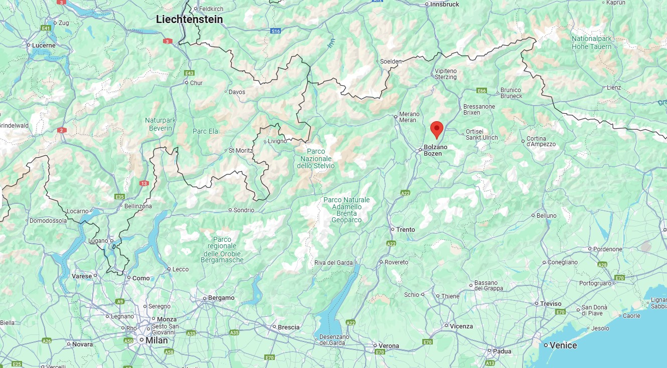 Les pyramides de terre ou cheminées de fées de Renon par Kilian Schönberger Les pyramides de terre ou cheminees de fees de Renon maps Les-pyramides-de-terre-ou-cheminees-de-fees-de-Renon-maps