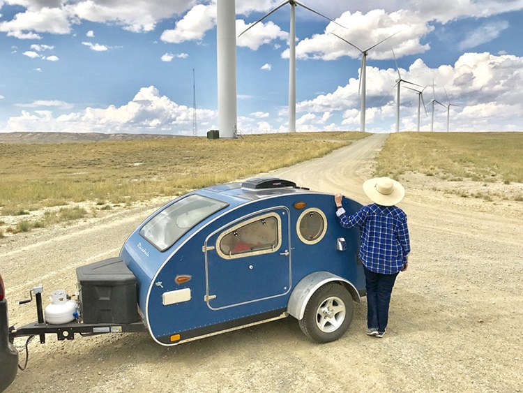 Le Vistabule : une remorque de camping vintage en forme de larme Le vistabule une remorque de camping vintage en forme de larme 3 Le vistabule : une remorque de camping vintage en forme de larme 3