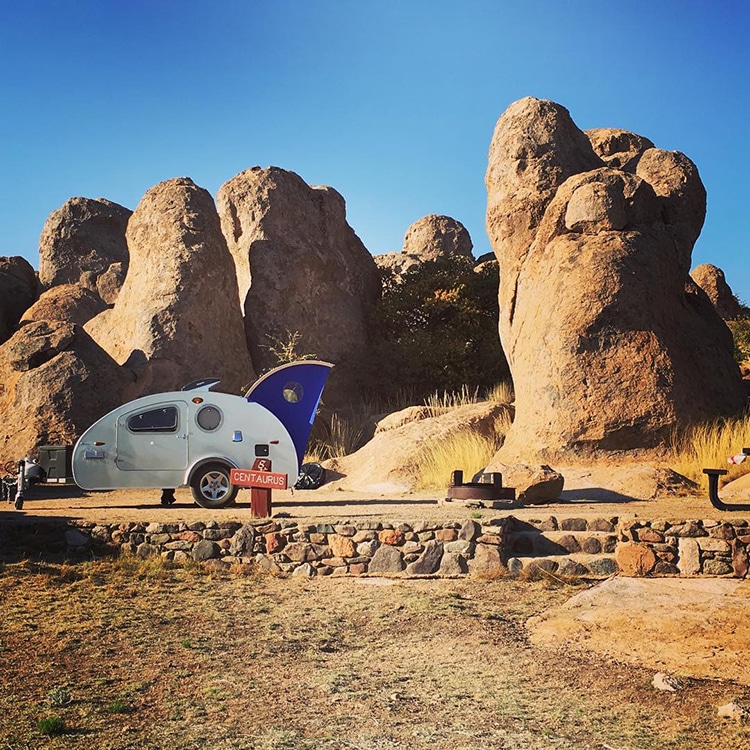 Le Vistabule : une remorque de camping vintage en forme de larme Le vistabule une remorque de camping vintage en forme de larme 4 Le vistabule : une remorque de camping vintage en forme de larme 4