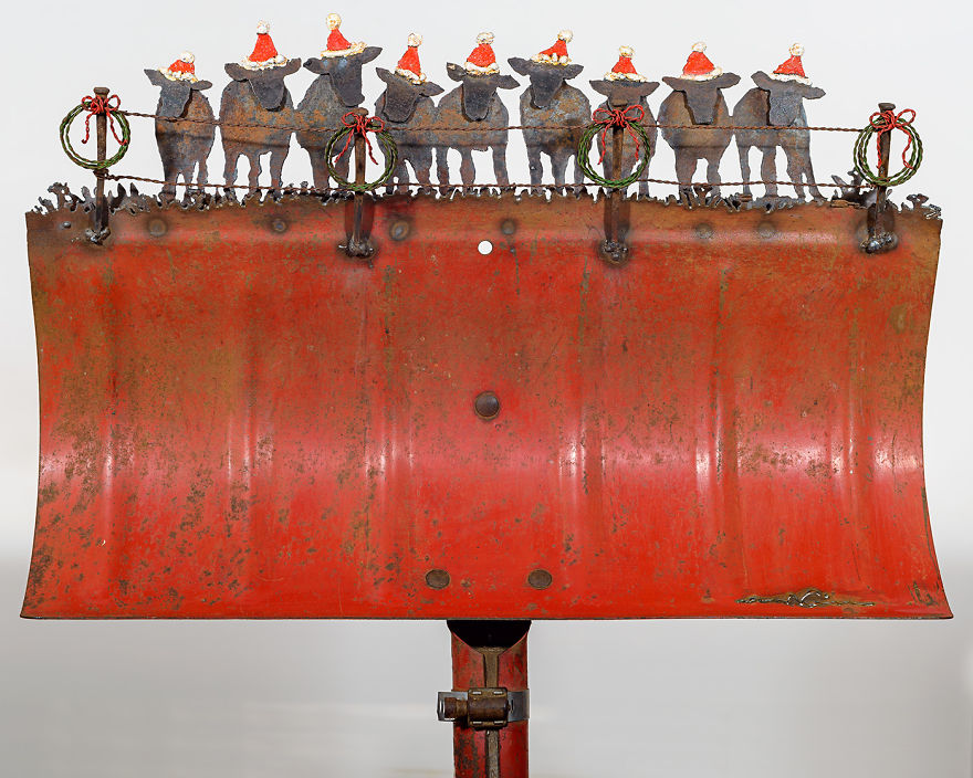 Cindy Chinn : Quand les pelles à neige rouillées deviennent des scènes d'hiver féériques des sculptures dans de vieilles pelles a neige par Cindy Chinn 11 des-sculptures-dans-de-vieilles-pelles-a-neige-par-Cindy-Chinn-11