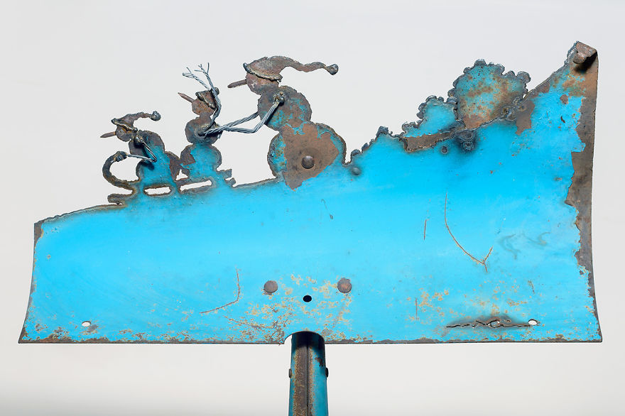 Cindy Chinn : Quand les pelles à neige rouillées deviennent des scènes d'hiver féériques des sculptures dans de vieilles pelles a neige par Cindy Chinn 5 des-sculptures-dans-de-vieilles-pelles-a-neige-par-Cindy-Chinn-5