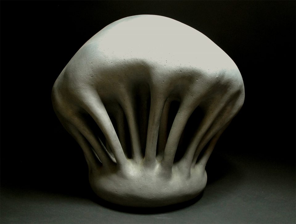 Les sculptures organiques de Toru Kurokawa : la céramique défiant la gravité les sculptures ruisselantes de Toru Kurokawa 3 Les sculptures ruisselantes de Toru Kurokawa 3