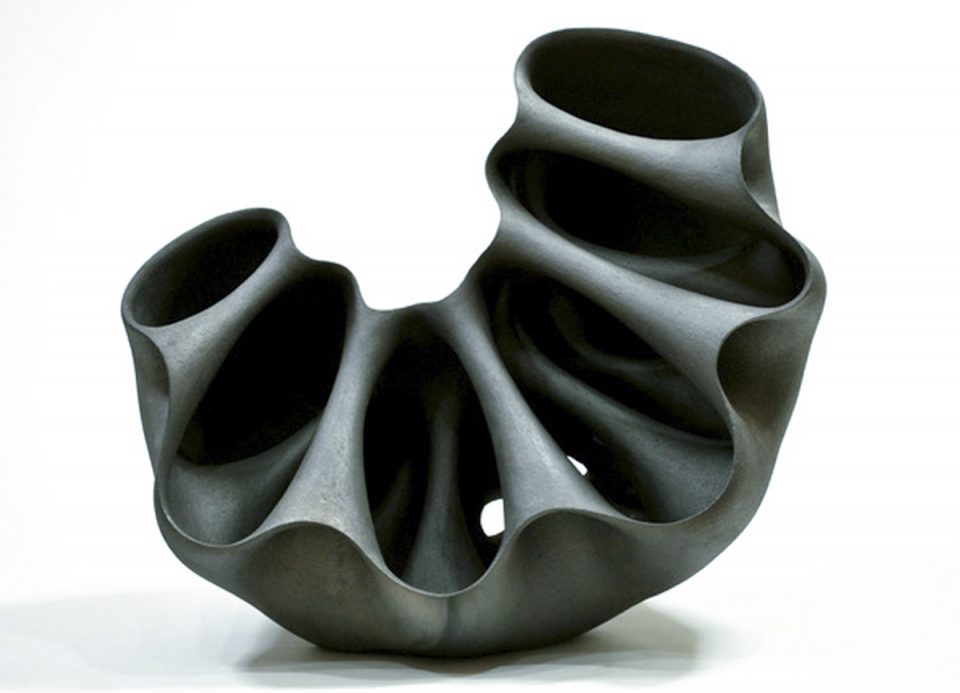 Les sculptures organiques de Toru Kurokawa : la céramique défiant la gravité les sculptures ruisselantes de Toru Kurokawa 6 Les sculptures ruisselantes de Toru Kurokawa 6