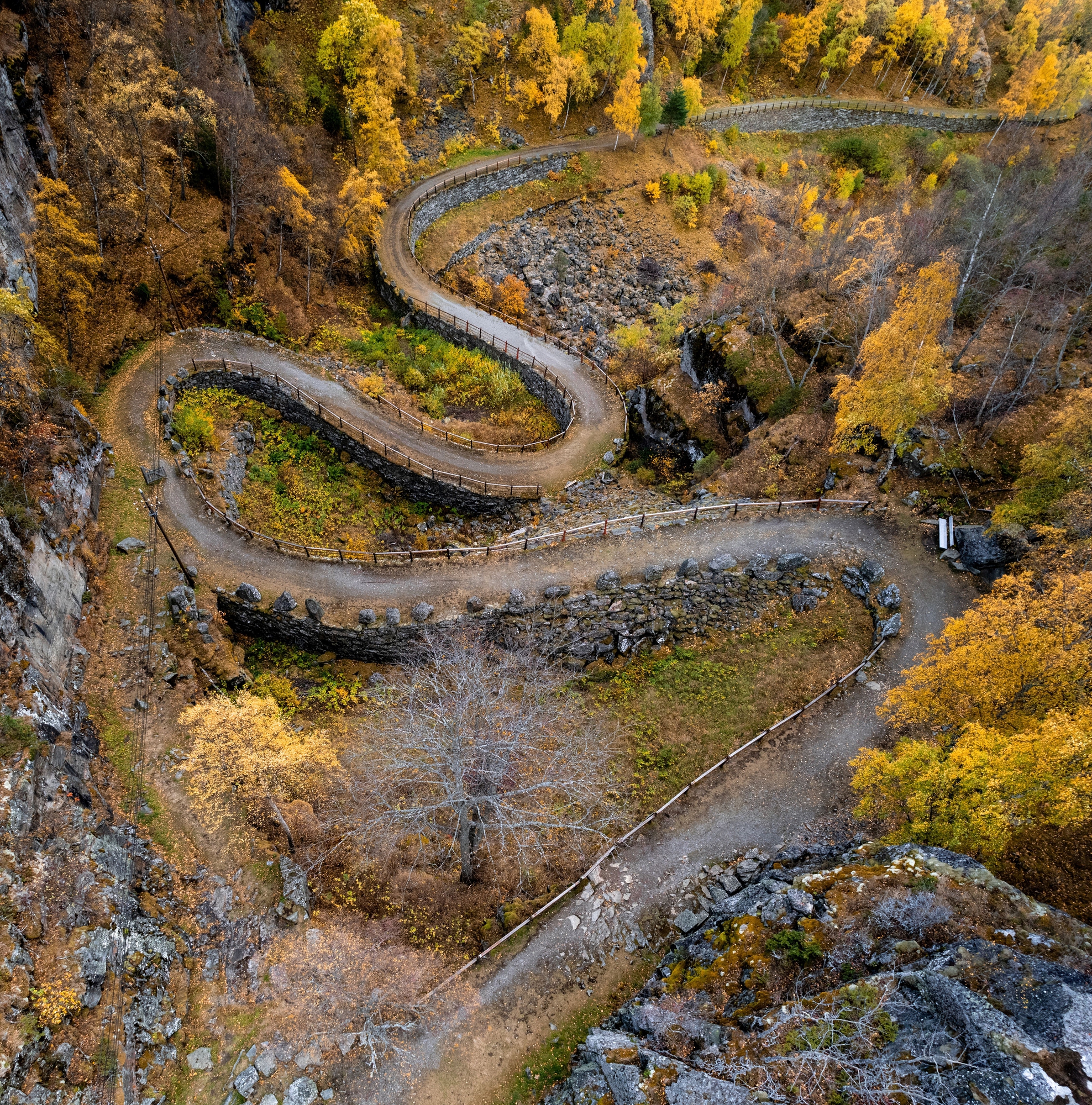 24 constructions de contes de fées en Norvège : entre architecture magique et nature sauvage 35 constructions de contes de fees de Norvege 4 35-constructions-de-contes-de-fees-de-Norvege-4 route de Vindhellavegen