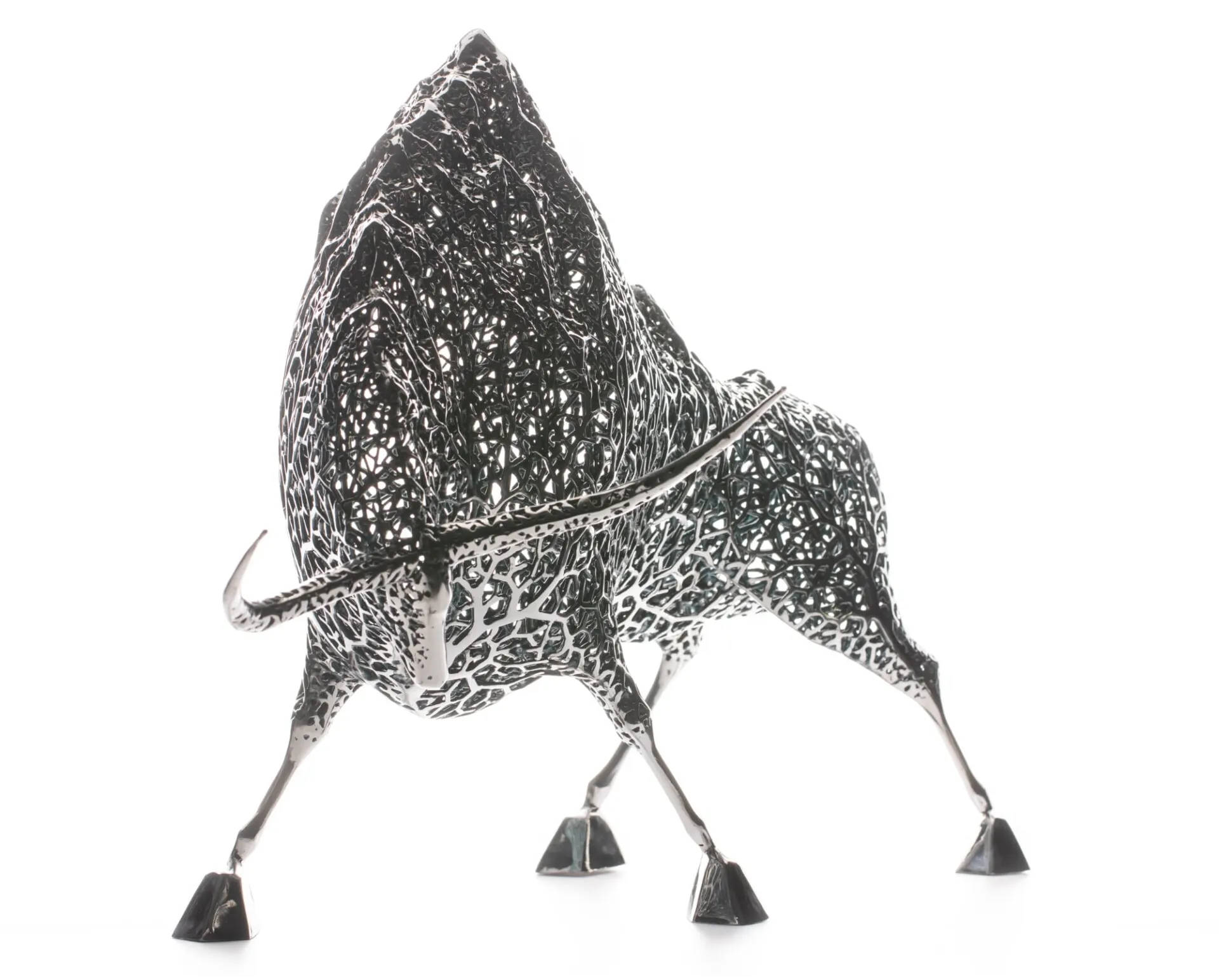 Les sculptures d'animaux en branches métalliques de Kang Dong Hyun De nouvelles sculptures d animaux en branches de metal par Kang Dong Hyun 7 De-nouvelles-sculptures-d-animaux-en-branches-de-metal-par-Kang-Dong-Hyun-7