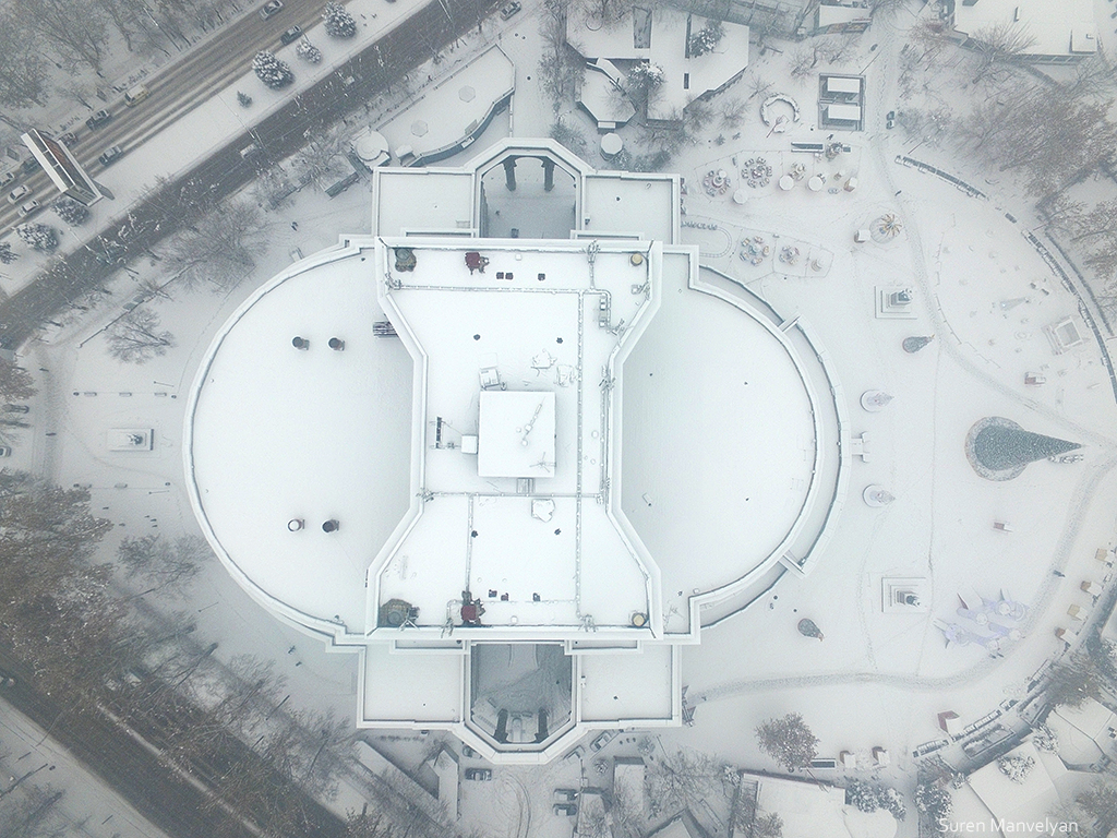 Des images de Erevan sous la neige vue du ciel par Suren Manvelyan Erevan sous la neige vue du ciel par Suren Manvelyan 10 Erevan-sous-la-neige-vue-du-ciel-par-Suren-Manvelyan-10