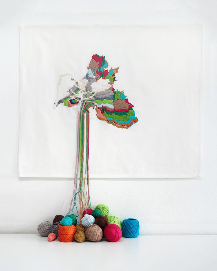 Les broderies dégoulinantes de Ana Teresa Barboza Les broderies degoulinantes de Ana Teresa Barboza 3 Les broderies dégoulinantes de Ana Teresa Barboza 3