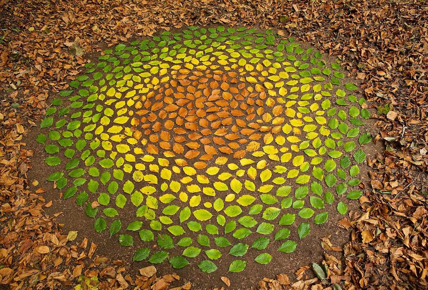 Les mandalas et cairns de pierres et autres de James Brunt Les mandalas et cairns de pierres de James Brunt 3 Les-mandalas-et-cairns-de-pierres-de-James-Brunt-3