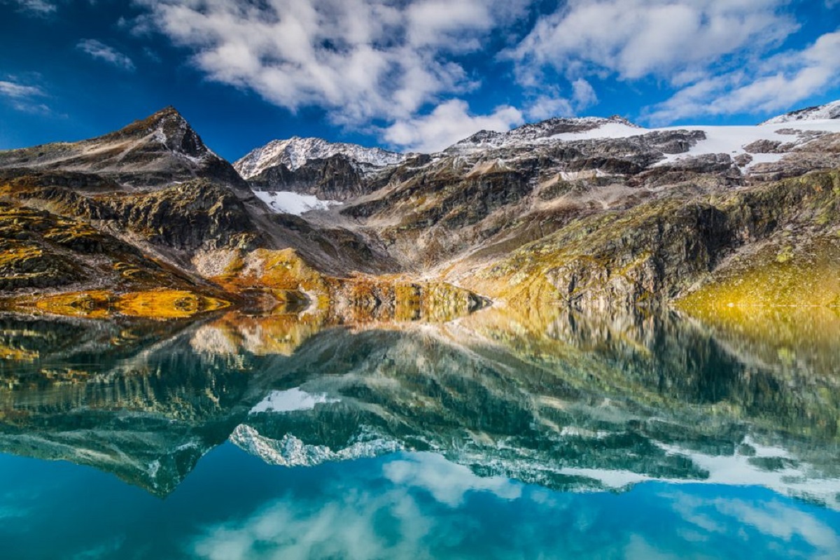Mirrors - Mountains : des montagnes en reflets dans des lacs par Mikolaj Gospodarek Mirrors Mountains des montagnes en reflets dans des lacs par Mikolaj Gospodarek 1 1 Mirrors-Mountains-des-montagnes-en-reflets-dans-des-lacs-par-Mikolaj-Gospodarek-1