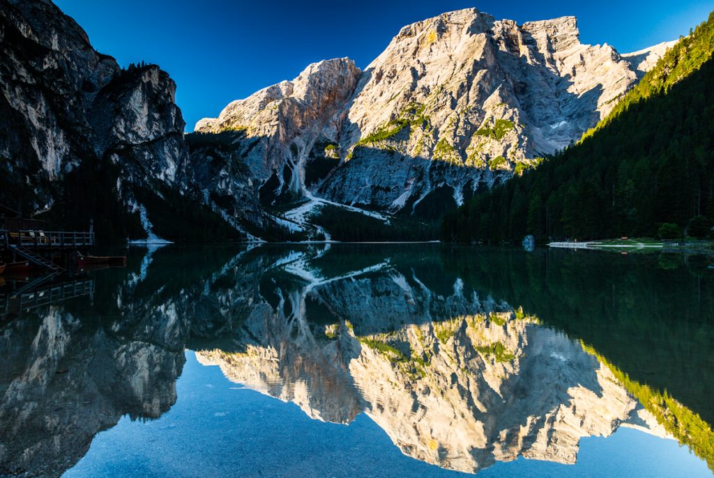 Mirrors - Mountains : des montagnes en reflets dans des lacs par Mikolaj Gospodarek Mirrors Mountains des montagnes en reflets dans des lacs par Mikolaj Gospodarek 2 Mirrors-Mountains-des-montagnes-en-reflets-dans-des-lacs-par-Mikolaj-Gospodarek-2