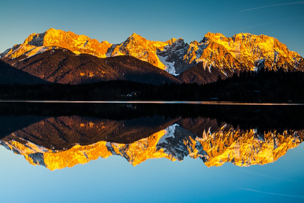 Mirrors - Mountains : des montagnes en reflets dans des lacs par Mikolaj Gospodarek Mirrors Mountains des montagnes en reflets dans des lacs par Mikolaj Gospodarek 8 Mirrors-Mountains-des-montagnes-en-reflets-dans-des-lacs-par-Mikolaj-Gospodarek-8