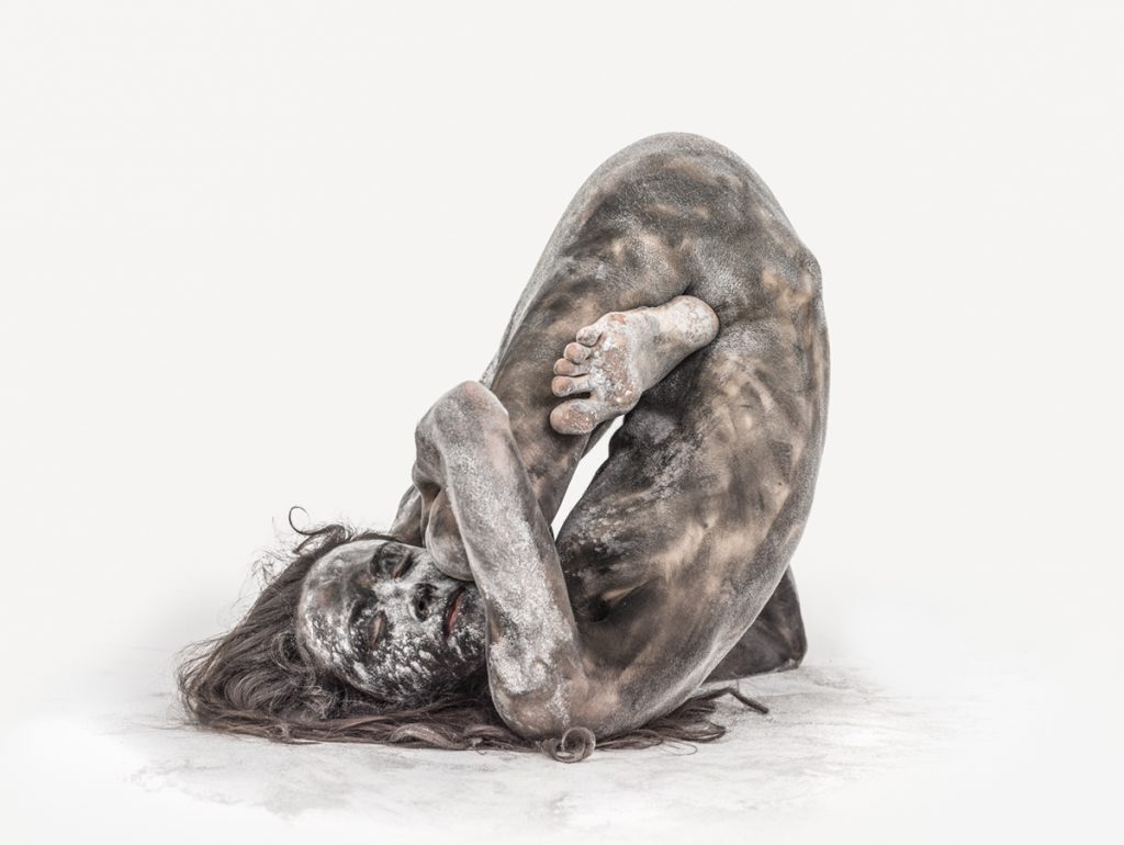 Transfiguration de Ben Hopper : quand le corps devient sculpture vivante Transfiguration des sculptures ou dessins vivants par Ben Hopper 10 Transfiguration-des-sculptures-ou-dessins-vivants-par-Ben-Hopper-10