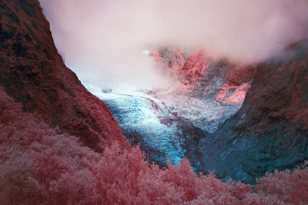 Nouvelle-Zélande en infrarouge : le rêve rose de Paul Hoi de magnifiques images de Nouvelle Zelande en infrarouge par Paul Hoi 3 de -magnifiques-images-de-Nouvelle-Zelande-en-infrarouge-par-Paul-Hoi-3