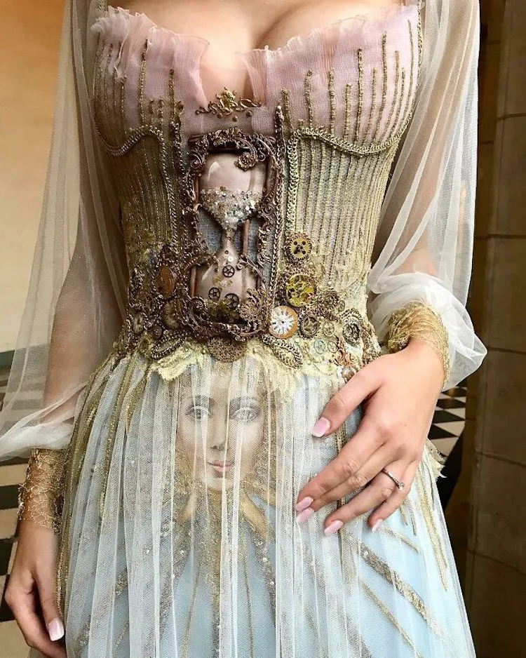 Sylvie Facon : la créatrice française qui donne vie à chaque robe de conte de fée de nouvelles robes de contes de fee par sylvie facon 20 de-nouvelles-robes-de-contes-de-fee-par-sylvie-facon-20