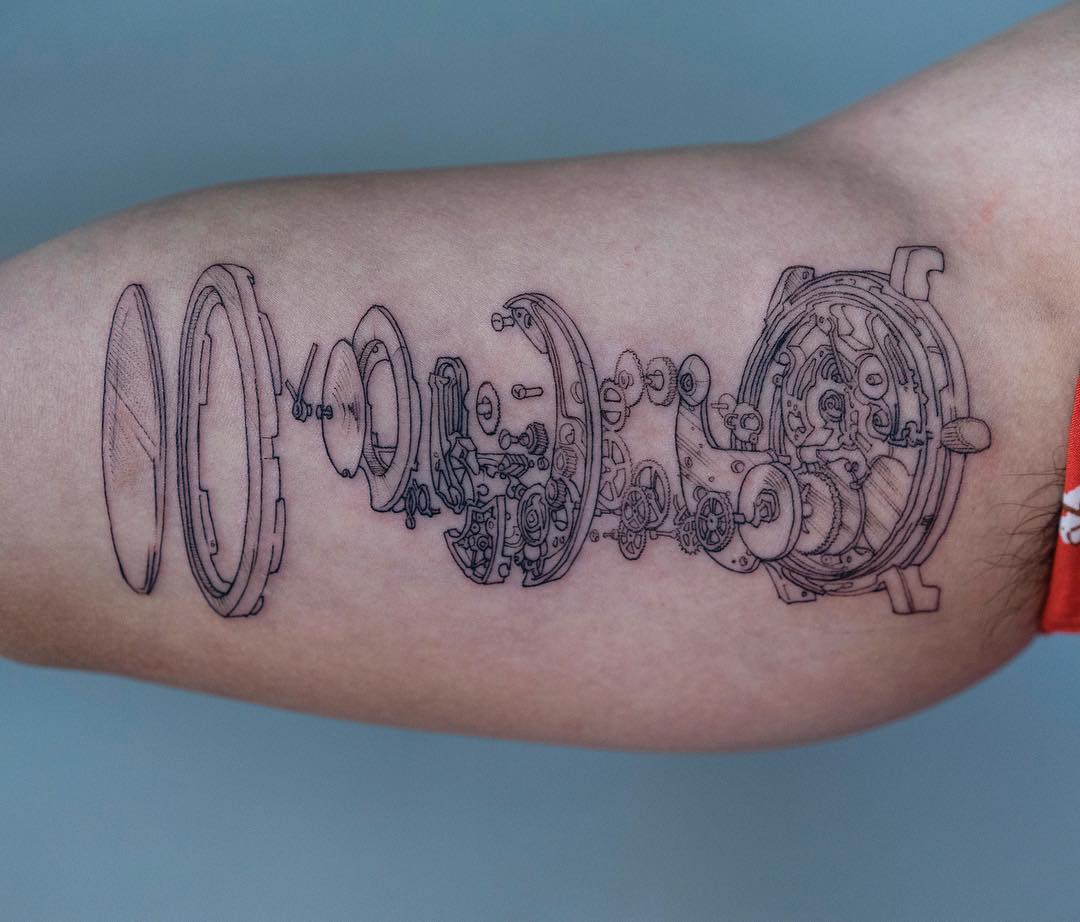 Le noir sublime du macabre : les tatouages envoûtants de Oozy les tatouages macabres noir et blanc de Oozy 7 les-tatouages-macabres-noir-et-blanc-de-Oozy-7