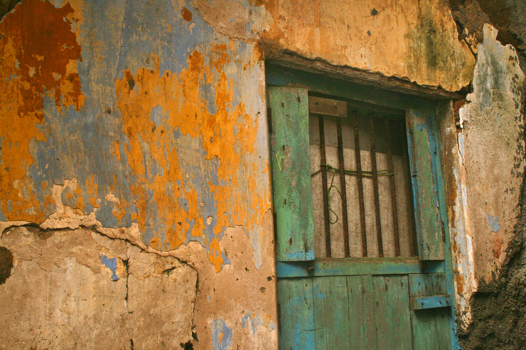 20 vieilles portes pleines de charme qui semblent raconter une histoire 20 exemples de la beaute des vieilles portes 22 20-exemples-de-la-beaute-des-vieilles-portes-22