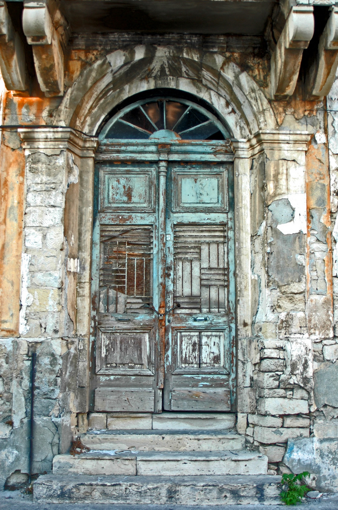 20 vieilles portes pleines de charme qui semblent raconter une histoire 20 exemples de la beaute des vieilles portes 23 20-exemples-de-la-beaute-des-vieilles-portes-23