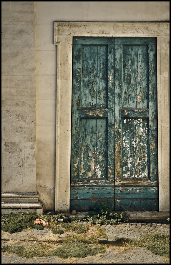 20 vieilles portes pleines de charme qui semblent raconter une histoire 20 exemples de la beaute des vieilles portes 8 20-exemples-de-la-beaute-des-vieilles-portes-8