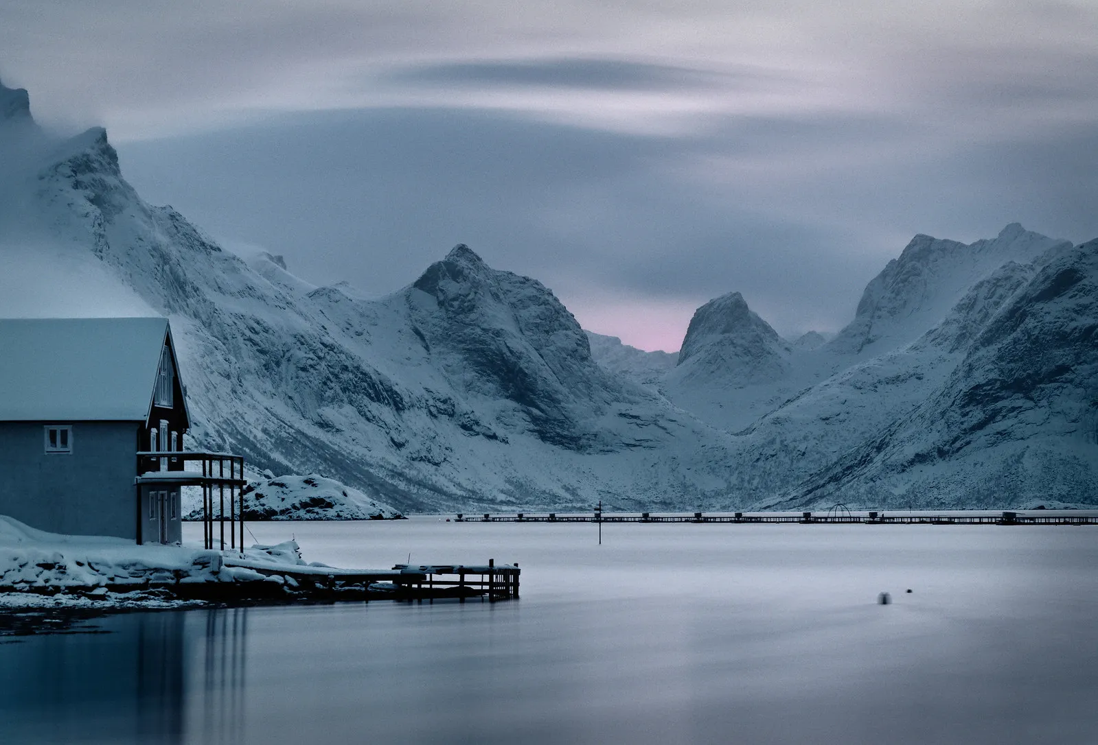 La douceur et la beauté des îles Lofoten, anomalies du cercle arctique La douceur et la beaute des iles Lofoten anomalies du cercle arctique 14 La-douceur-et-la-beaute-des-iles-Lofoten-anomalies-du-cercle-arctique-14.