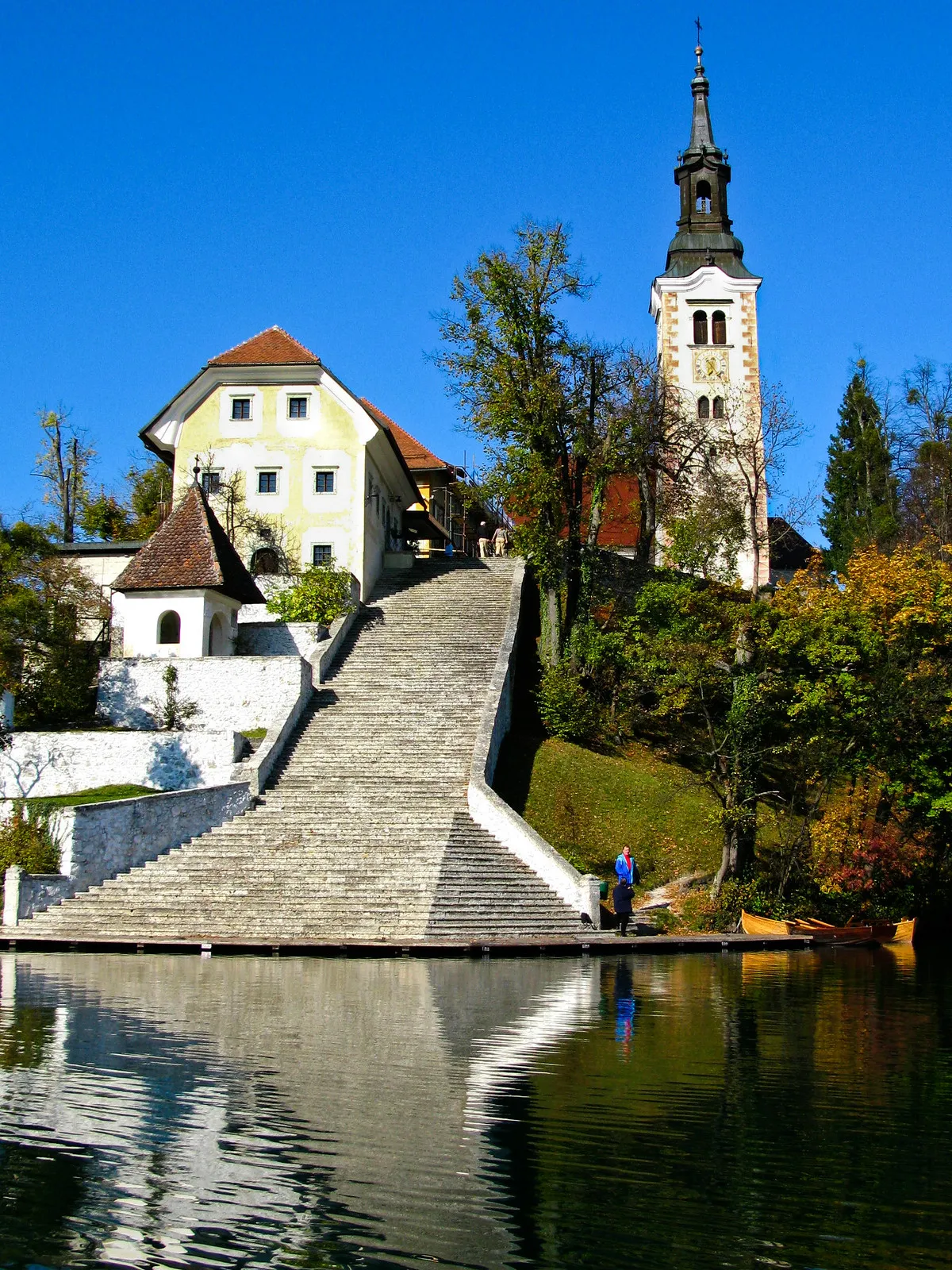 La merveilleuse île du lac de Bled en Slovénie La merveilleuse ile du lac de Bled en Slovenie 23 La-merveilleuse-ile-du-lac-de-Bled-en-Slovenie-23