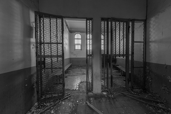 Urbex: visite d'une prison abandonnée par Stefaan Beernaert Urbex visite d une prison abandonnee par Stefaan Beernaert 10 Urbex-visite-d-une-prison-abandonnee-par-Stefaan-Beernaert-10