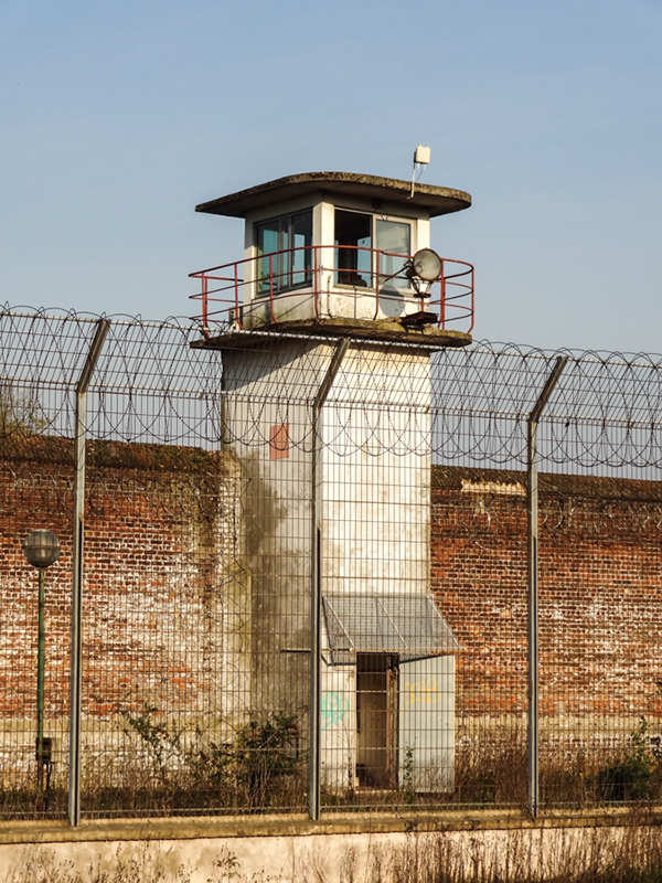 Urbex: visite d'une prison abandonnée par Stefaan Beernaert Urbex visite d une prison abandonnee par Stefaan Beernaert 20 Urbex-visite-d-une-prison-abandonnee-par-Stefaan-Beernaert-20