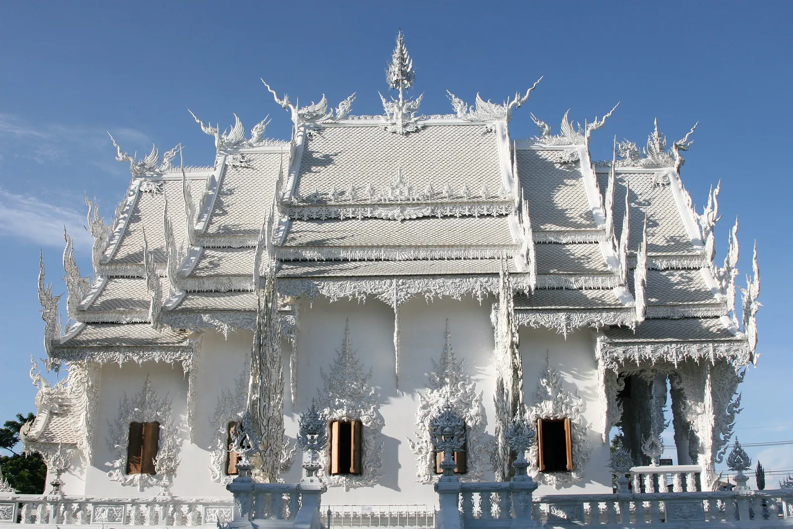 Wat Rong Khun, le temple blanc Wat Rong Khun le temple blanc 16 Wat-Rong-Khun-le-temple-blanc-16