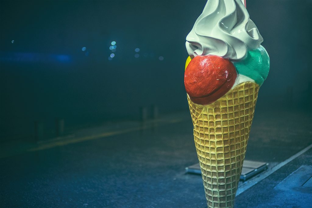 What The Fog? Nuit de brouillard à Hambourg par Mark Broyer What The Fog Nuit de brouillard a Hambourg par Mark Broyer 8 What-The-Fog-Nuit-de-brouillard-a-Hambourg-par-Mark-Broyer-8