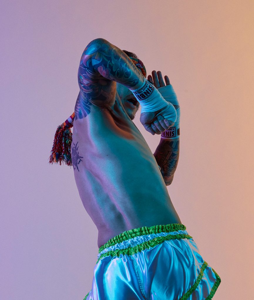 Des portraits de boxeurs Muay Thai par Jean-Yves Lemoigne des portraits de boxeurs Muay Thai par Jean Yves Lemoigne 4 des-portraits-de-boxeurs-Muay-Thai-par-Jean-Yves-Lemoigne-4