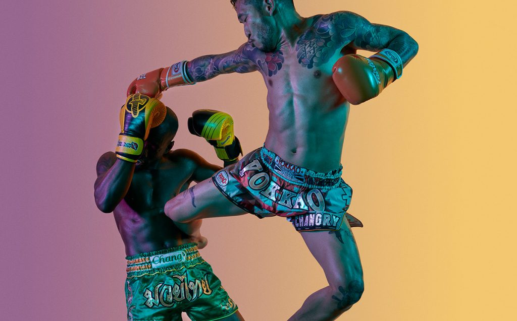 Des portraits de boxeurs Muay Thai par Jean-Yves Lemoigne des portraits de boxeurs Muay Thai par Jean Yves Lemoigne 5 des-portraits-de-boxeurs-Muay-Thai-par-Jean-Yves-Lemoigne-5