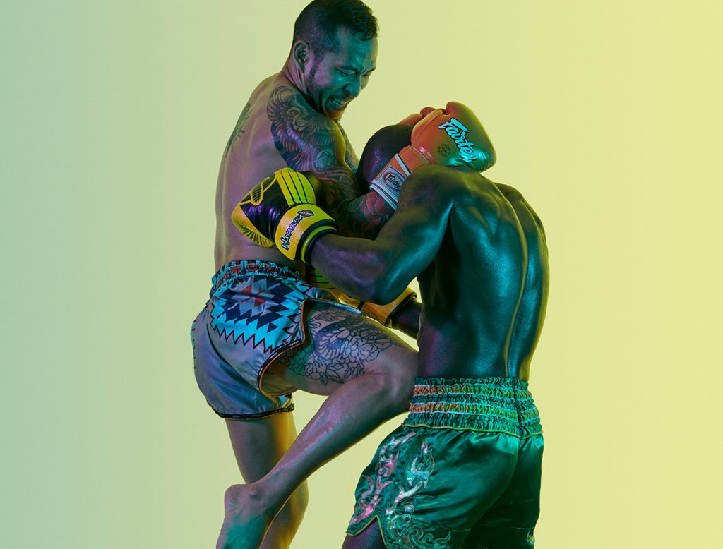 Des portraits de boxeurs Muay Thai par Jean-Yves Lemoigne des portraits de boxeurs Muay Thai par Jean Yves Lemoigne 8 des-portraits-de-boxeurs-Muay-Thai-par-Jean-Yves-Lemoigne-8