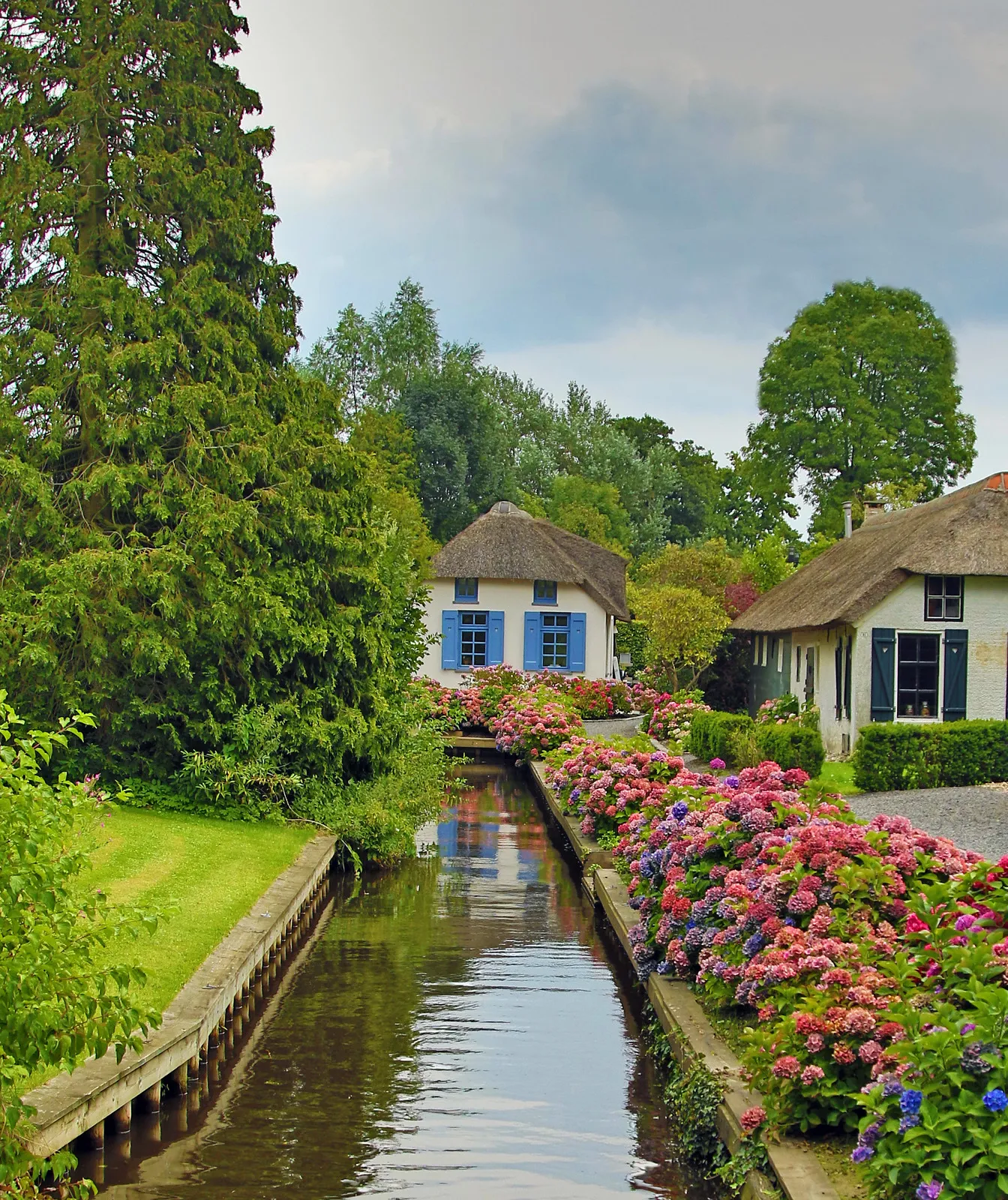 Giethoorn, délicieux village sans route de Hollande giethoorn village sans route venise du nord hollande 11 giethoorn-village-sans-route-venise-du-nord-hollande-11