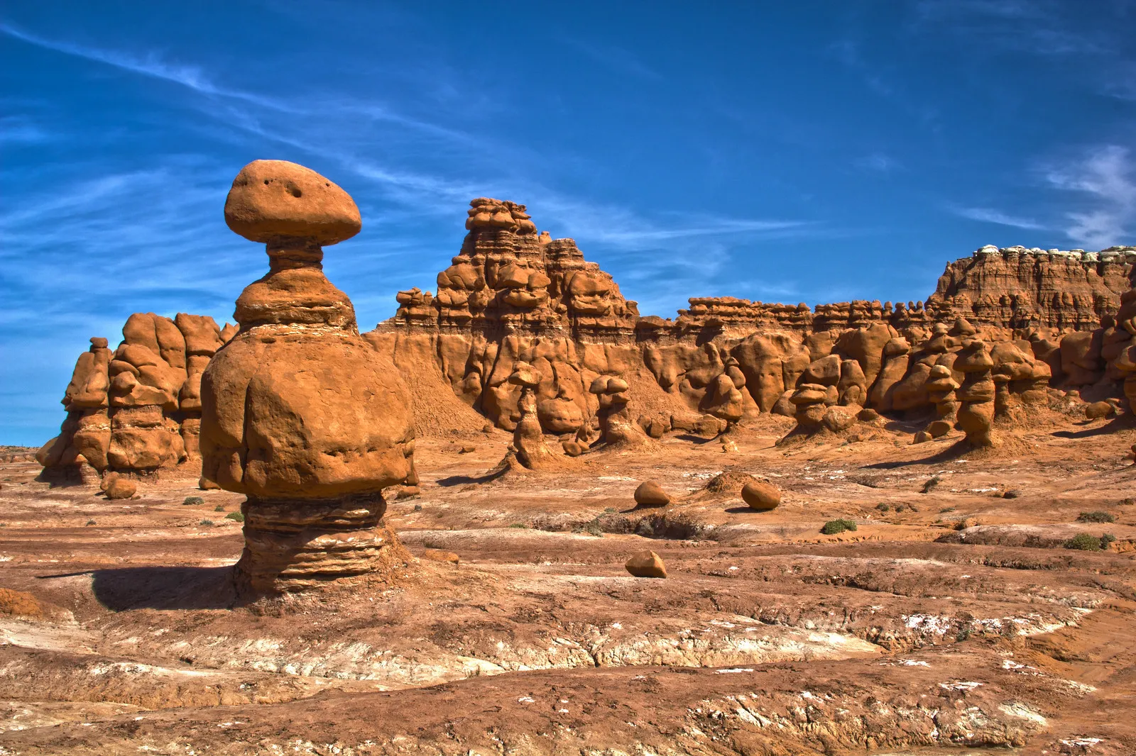 Goblin Valley State Park : la vallée des petits diablotins de pierre goblin valley state park vallee des gobelins 7 goblin-valley-state-park-vallee-des-gobelins-7