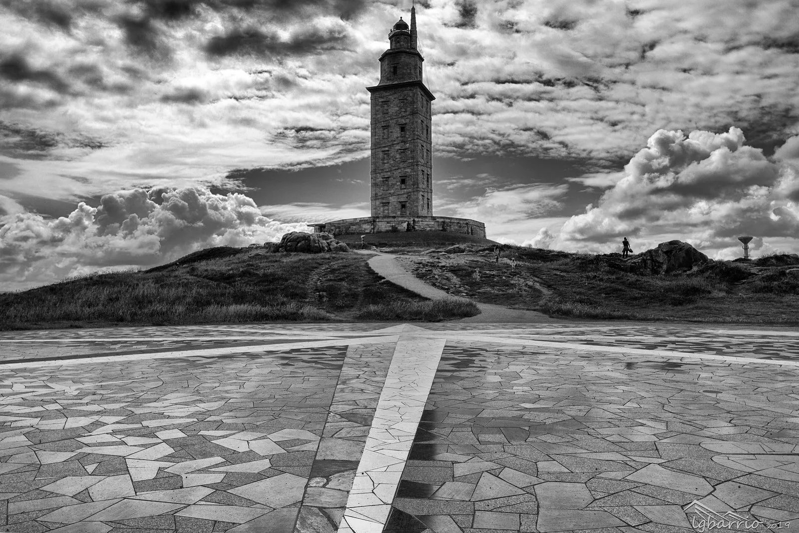 La tour d'Hercule : le plus vieux phare du monde encore en activité la tour d hercule plus vieux phare du monde en activite 8 la-tour-d-hercule-plus-vieux-phare-du-monde-en-activite-8