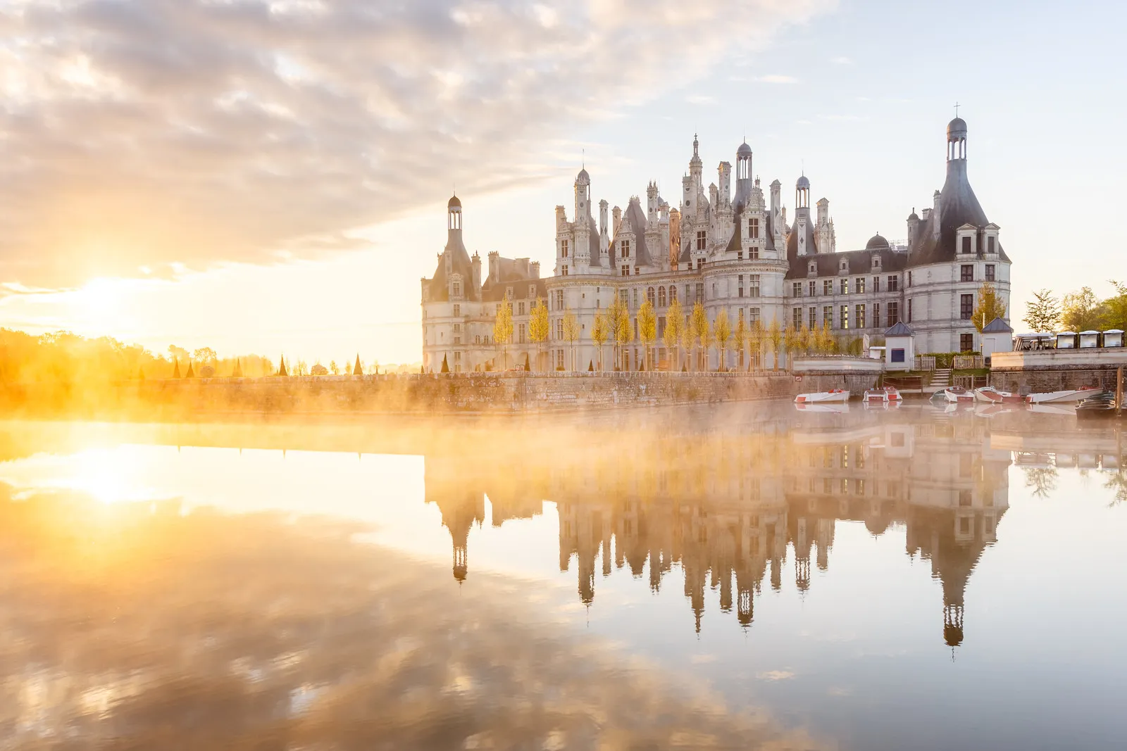 15 vrais endroits qui ont inspiré les films de Disney les vrais endroits inspire les films de disney la belle et la bete chambord les-vrais-endroits-inspire-les-films-de-disney-la-belle-et-la-bete-chambord