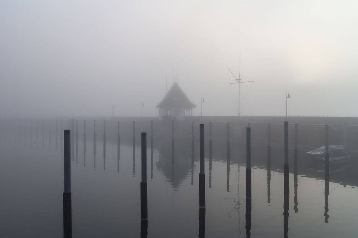 The Lake : le lac de Constance par Robert Götzfried The Lake le lac de Constance par Robert Gotzfried 11 The-Lake-le-lac-de-Constance-par-Robert-Gotzfried-11