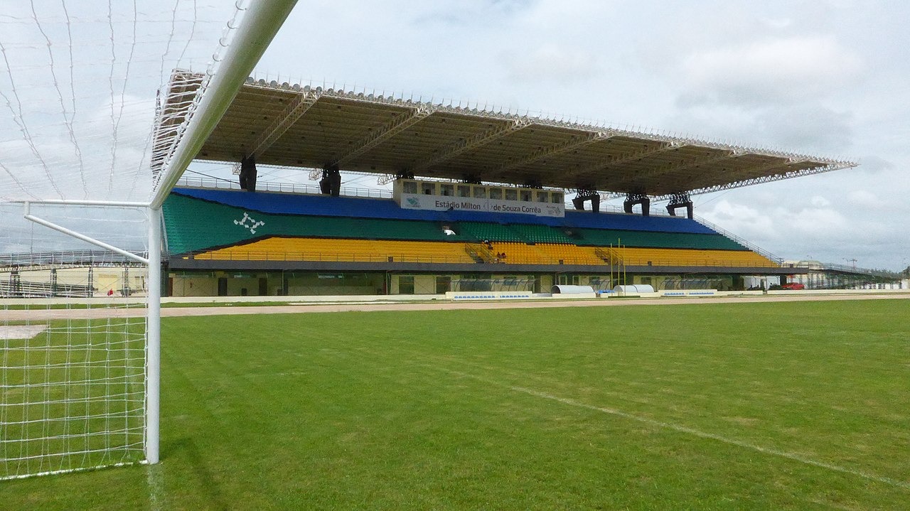 Zerão - le stade à cheval sur l'équateur où chaque équipe peut représenter un hémisphère Zerao le stade a cheval sur l equateur ou chaque equipe peut representer un hemisphere 1 1 Zerao-le-stade-a-cheval-sur-l-equateur-ou-chaque-equipe-peut-representer-un-hemisphere-1