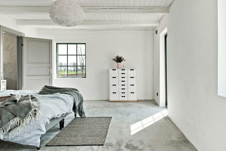 La magnifique transformation d’une grange suédoise en maison moderne La magnifique transformation d une grange suedoise en maison par Jonathan Andersson 8 La-magnifique-transformation-d-une-grange-suedoise-en-maison-par-Jonathan-Andersson-8