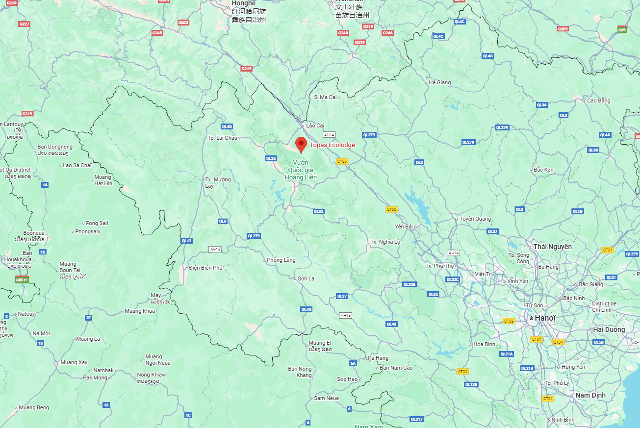 La somptueuse piscine a debordement du Topas Ecolodge semble faire baigner dans les nuages maps La somptueuse piscine a debordement du Topas Ecolodge semble faire baigner dans les nuages maps