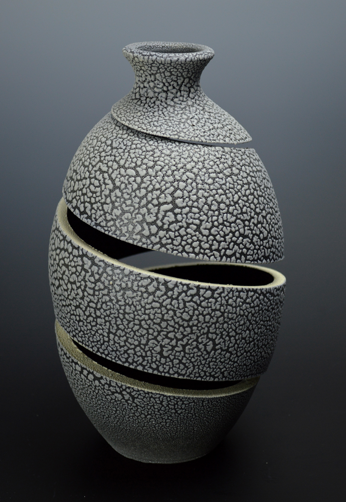 Les curieux vases en spirale de Michael Boroniec Les curieux vases en spirale de Michael Boroniec 12 Les-curieux-vases-en-spirale-de-Michael-Boroniec-12