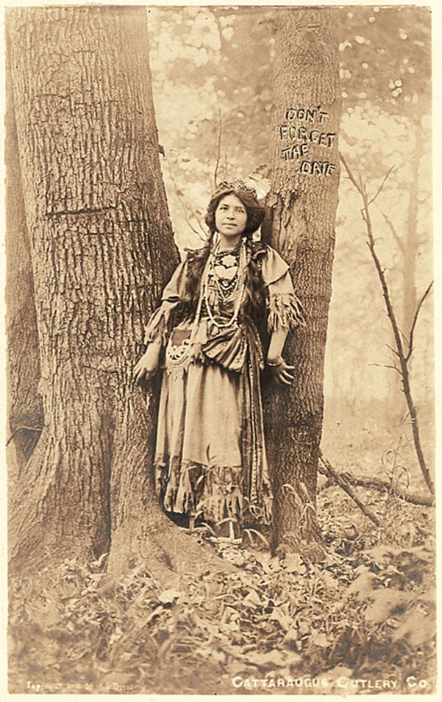 Des portraits de Ah-Weh-Eyu (Goldie Jamison Conklin), beauté indienne Sénéca Des portraits de Ah Weh Eyu Goldie Jamison Conklin beaute indienne Seneca iroquois jolie fleur 10 Des-portraits-de-Ah-Weh-Eyu-Goldie-Jamison-Conklin-beaute-indienne-Seneca-iroquois-jolie-fleur-10