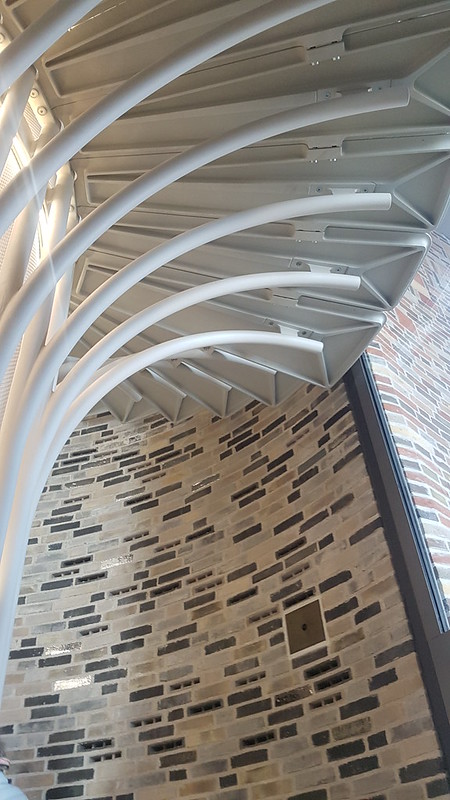 Fjordenhus, un batiment uniquement accessible par une passerelle par Olafur Eliasson Fjordenhus un batiment uniquement accessible par une passerelle par Olafur Eliasson 11 Fjordenhus-un-batiment-uniquement-accessible-par-une-passerelle-par-Olafur-Eliasson-11