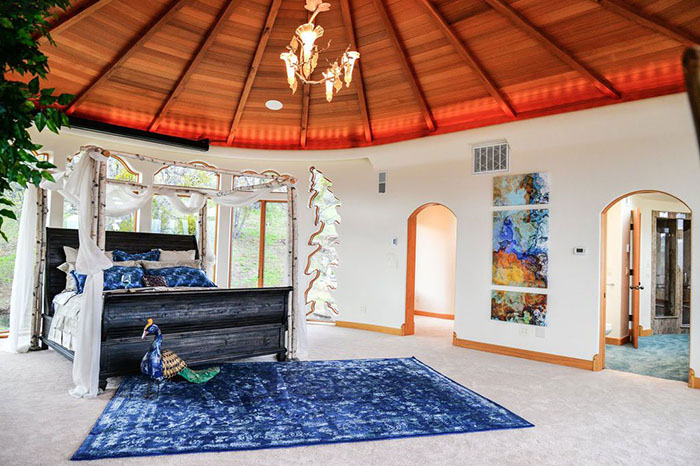 Le Shining Hand Ranch, une fantastique maison à 7,6 millions de dollars Le Shining Hand Ranch une fantastique maison a 7 6 millions de dollars heroic fantasy 15 Le-Shining-Hand-Ranch-une-fantastique-maison-a-7-6-millions-de-dollars-heroic-fantasy-15