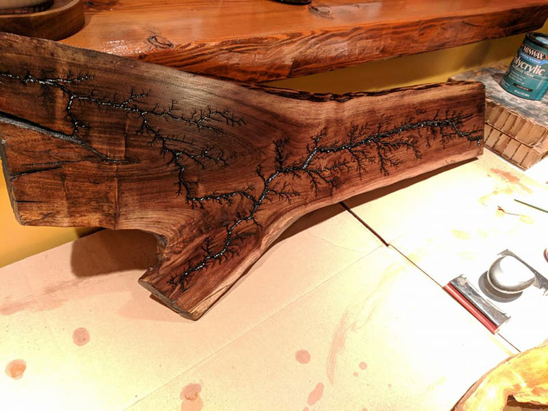 Les fractales sur bois de Electrostatic Wood Creations Les fractales sur bois de Electrostatic Wood Creations pyrogravure electrique 6 Les-fractales-sur-bois-de-Electrostatic-Wood-Creations-pyrogravure-electrique-6