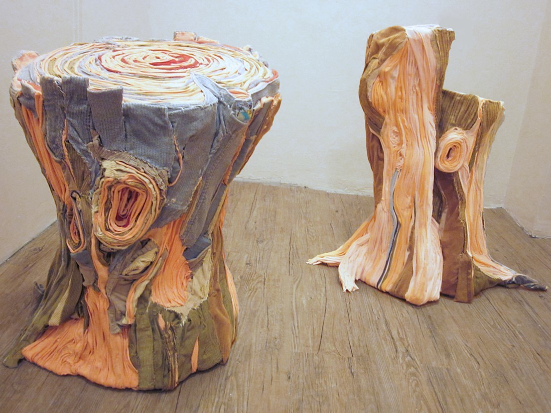 Les souches en textile de Tamara Kostianovsky Les souches en textile de Tamara Kostianovsky 5 Les-souches-en-textile-de-Tamara-Kostianovsky-5