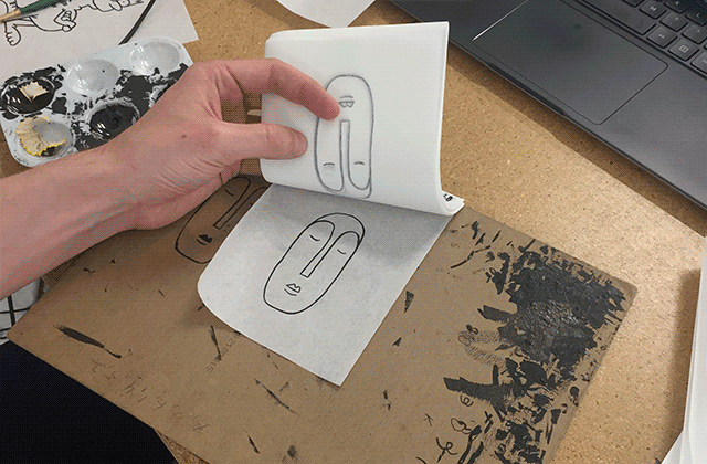 Phénakistiscope et rotoscopie: les étonnantes illusions d'optiques avec du papier de Matthias Brown Phenakistiscope et rotoscopie les etonnantes illusions d optiques avec du papier de Matthias Brown 5 Phenakistiscope-et-rotoscopie-les-etonnantes-illusions-d-optiques-avec-du-papier-de-Matthias-Brown-5