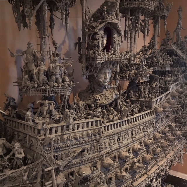 un magnifique bateau pirate à partir d'objets recyclés Un magnifique bateau pirate a partir d objets recycles par Jason Stieva 3 Un-magnifique-bateau-pirate-a-partir-d-objets-recycles-par-Jason-Stieva-3